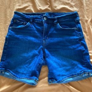 GAP DENIM SHORTS